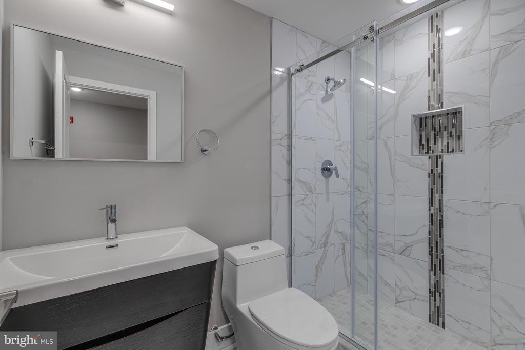 2113 W Master Street - Photo 16