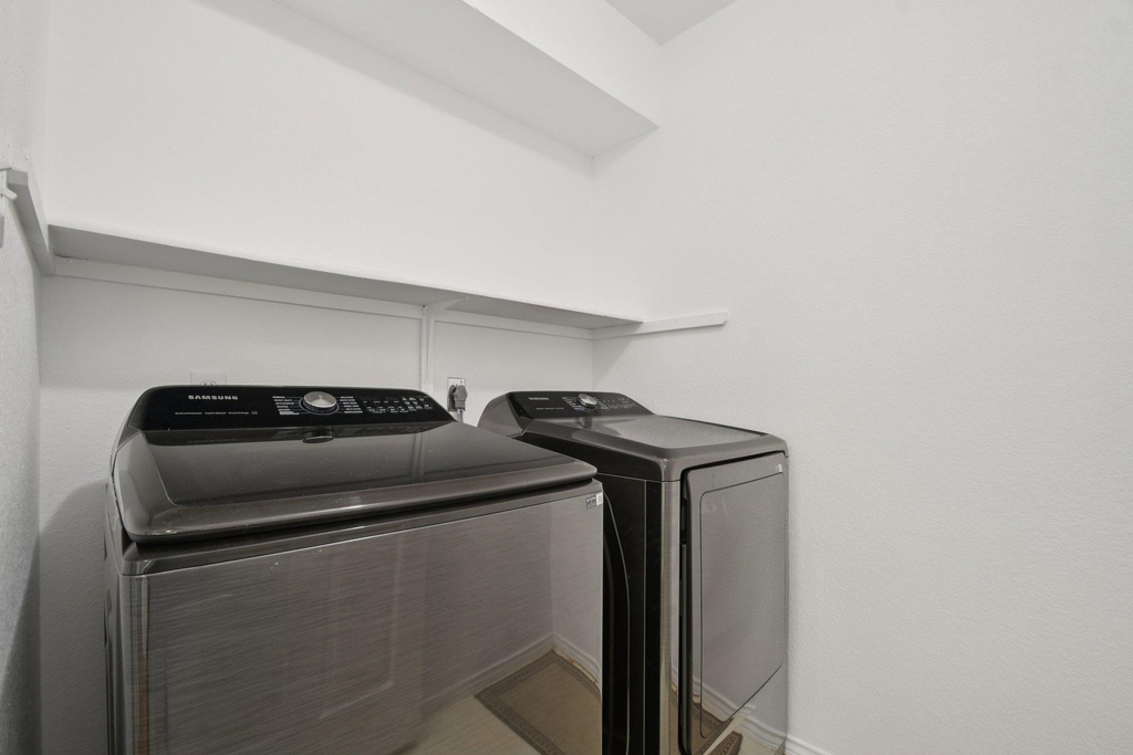 1300 Leah Ln - Photo 19