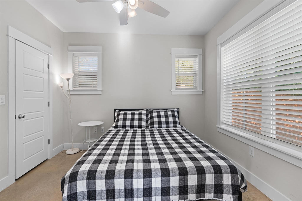 1809 Chestnut Ave - Photo 10