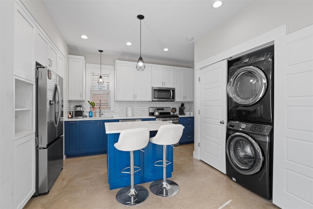 1809 Chestnut Ave - Photo 4