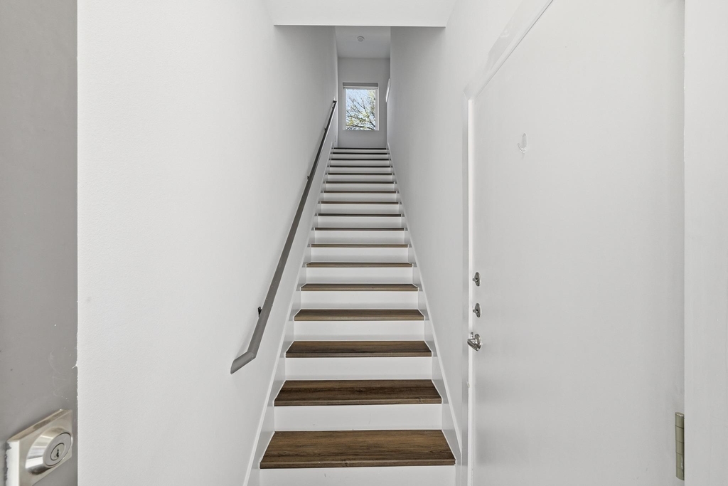 5924 S Congress Ave - Photo 23