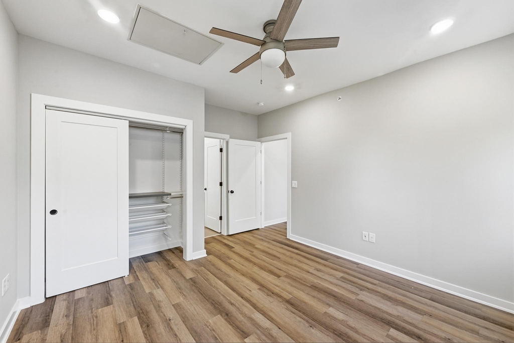 5924 S Congress Ave - Photo 19