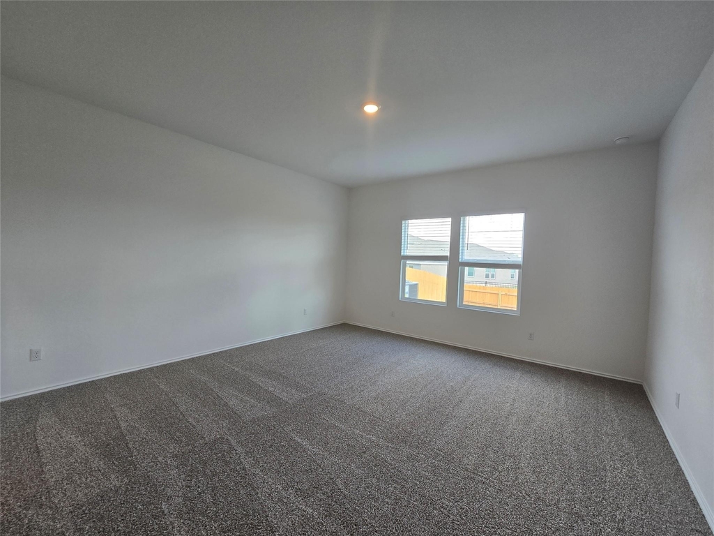 352 San Juan Trl - Photo 16