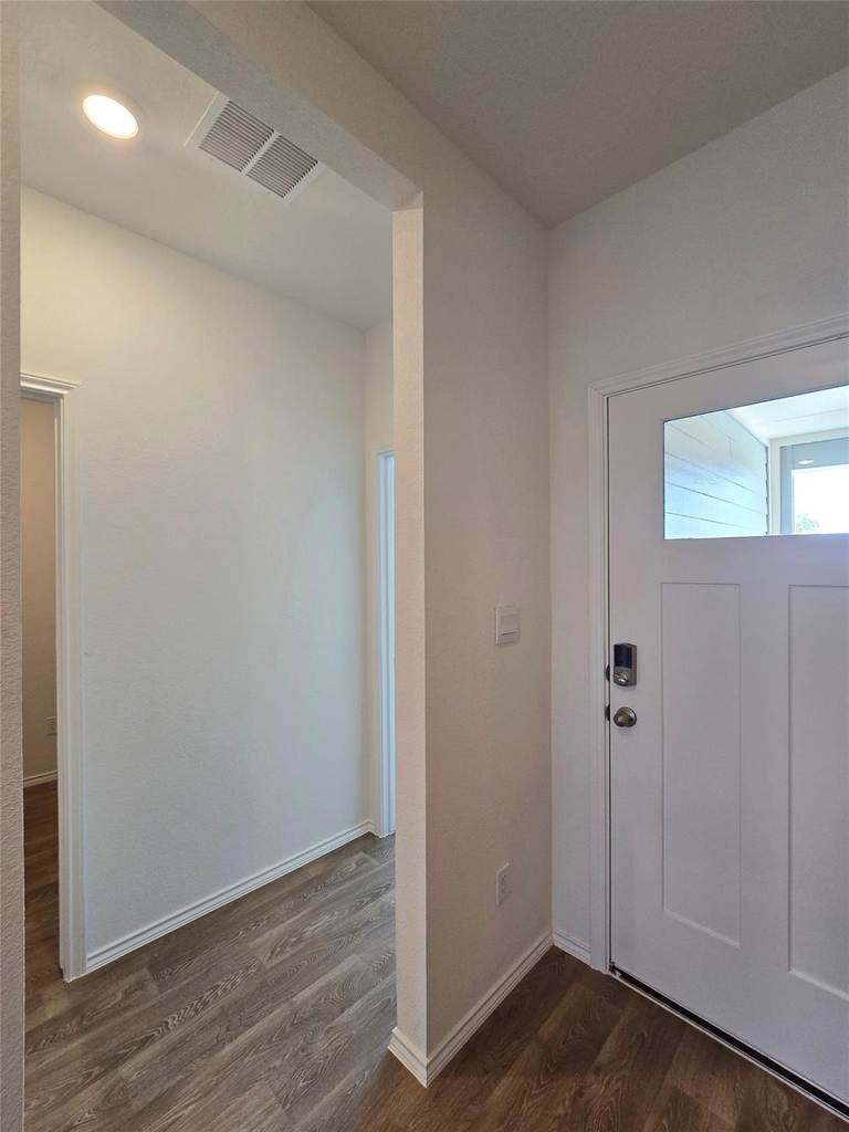 352 San Juan Trl - Photo 3
