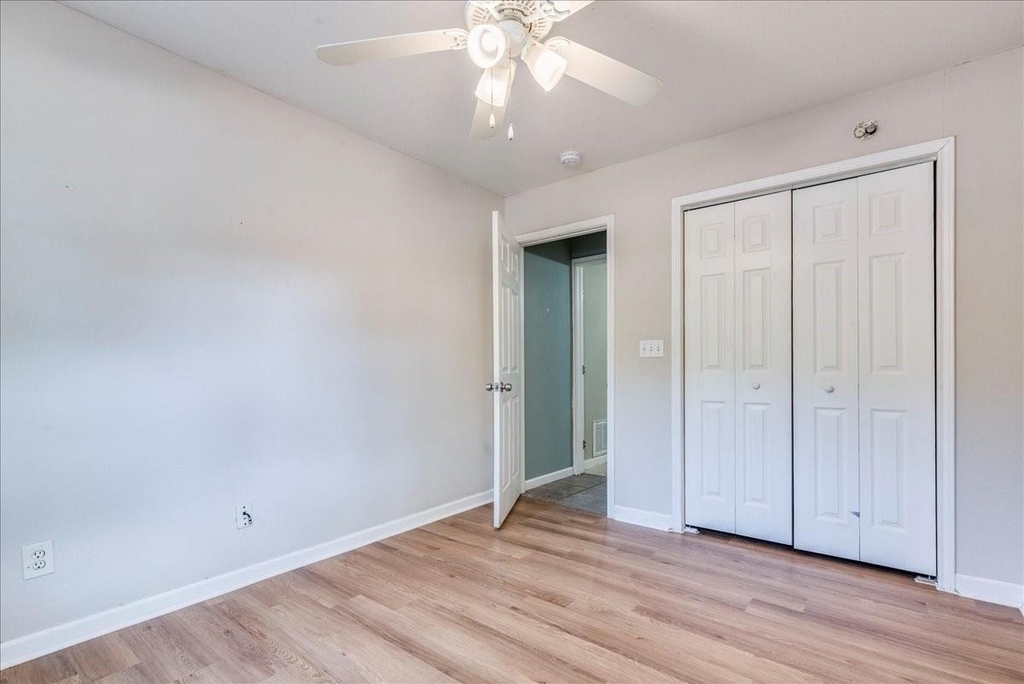 609 Cottonwood St - Photo 4
