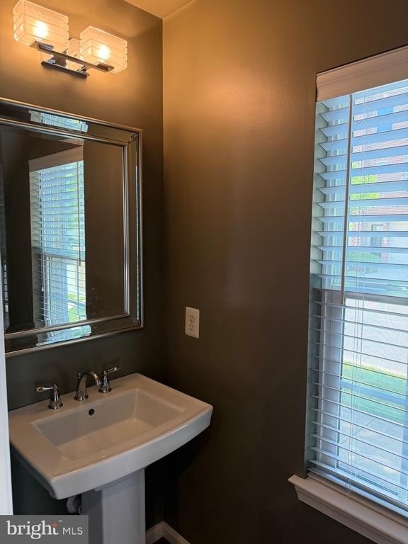 910 Hall Station Drive - Photo 12