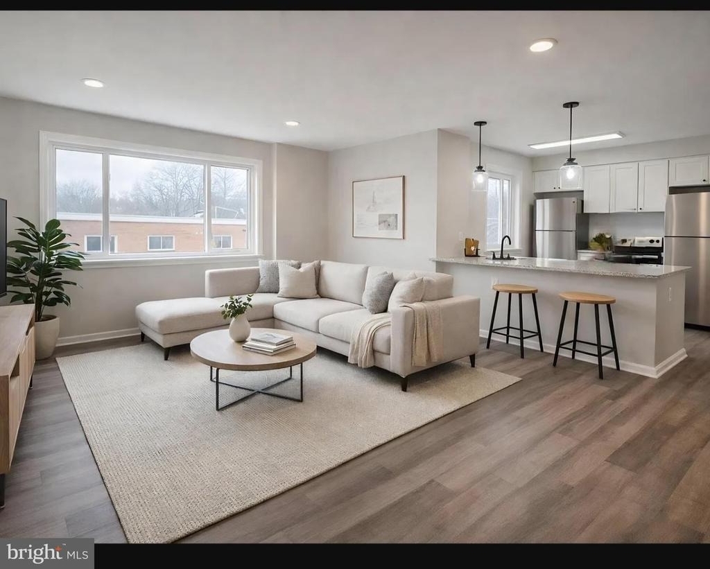 49 W Diamond - Photo 0