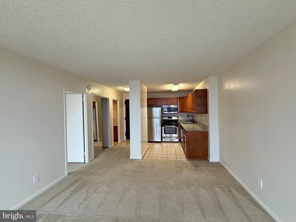 5225 Pooks Hill Road - Photo 1