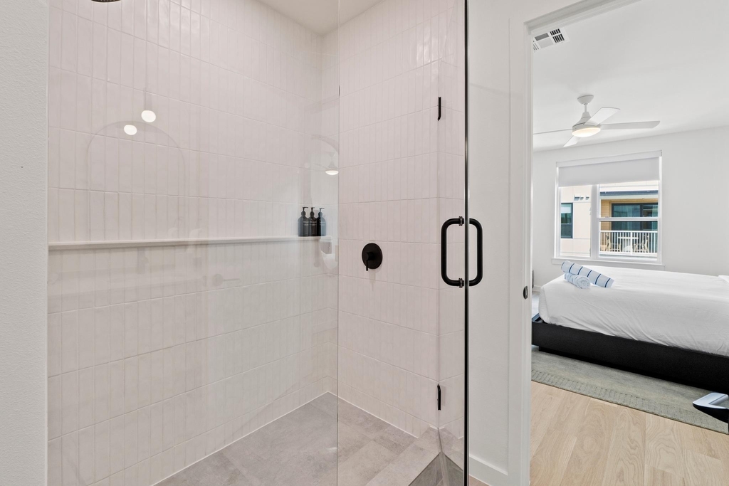 2323 S Lamar Blvd - Photo 8