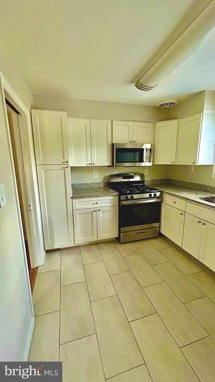 5319 Pooks Hill Road - Photo 14