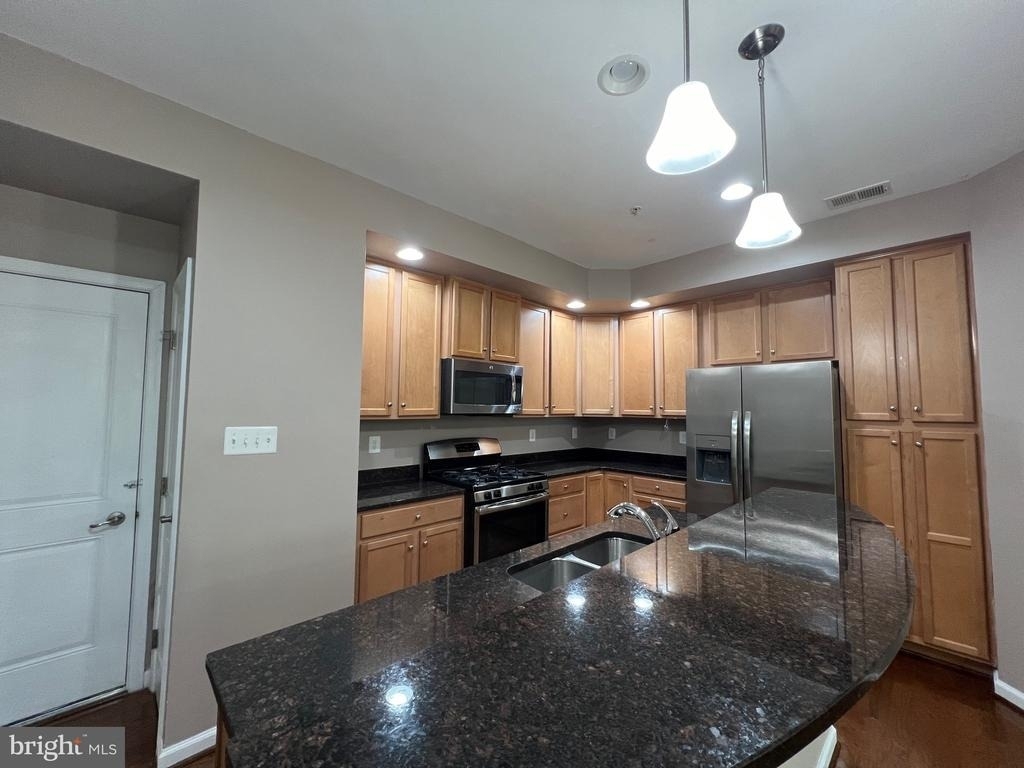 5057 Small Gains Way - Photo 8
