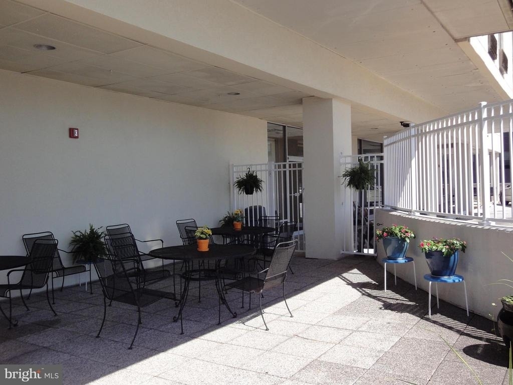 28 Allegheny Avenue - Photo 22