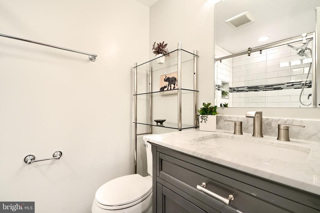 28 Allegheny Avenue - Photo 9