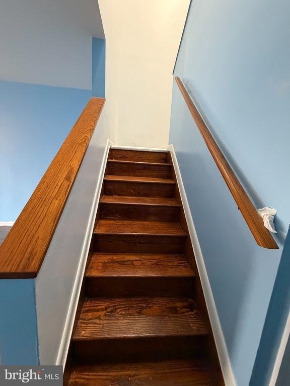 539 Gold Street - Photo 10