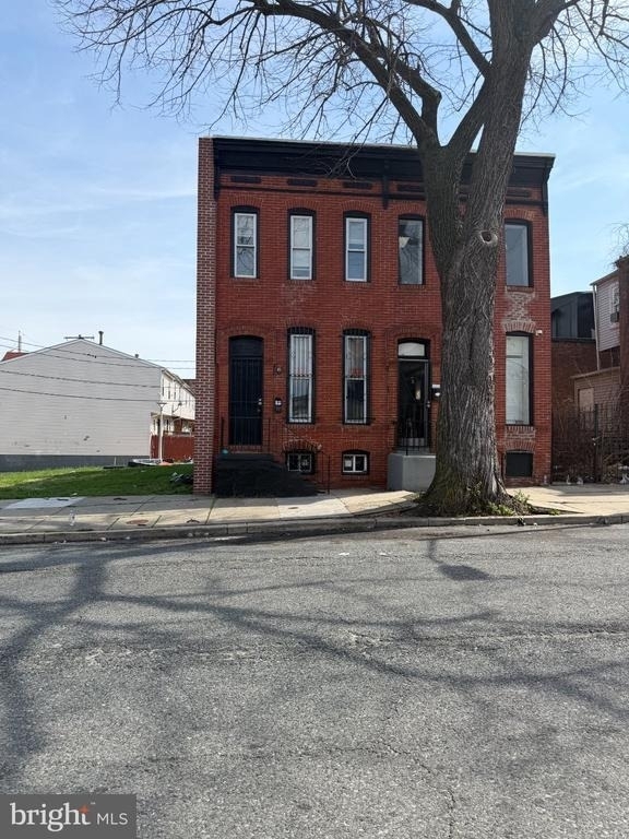 539 Gold Street - Photo 0