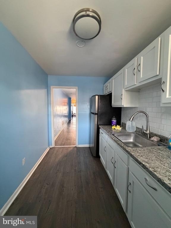 539 Gold Street - Photo 6