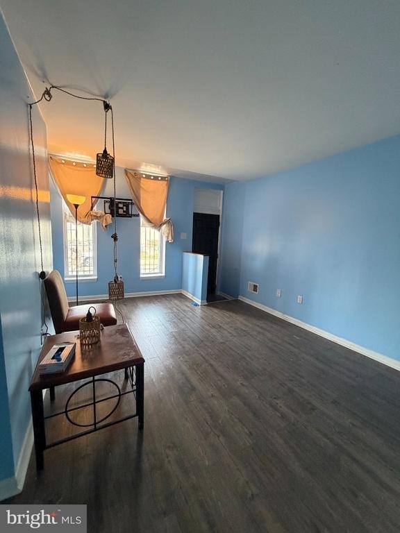 539 Gold Street - Photo 3