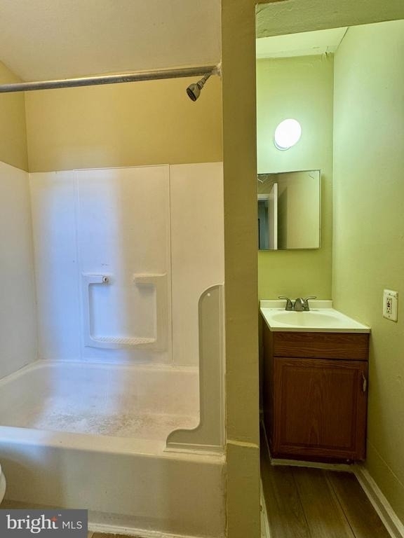 1503 Eutaw Place - Photo 3
