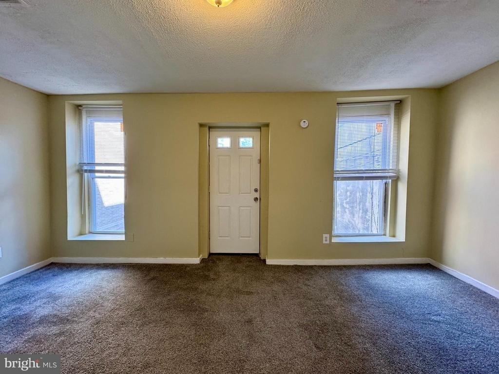1503 Eutaw Place - Photo 6
