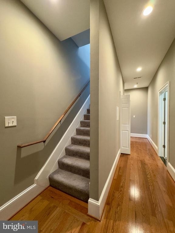 7 W Mulberry Street - Photo 9
