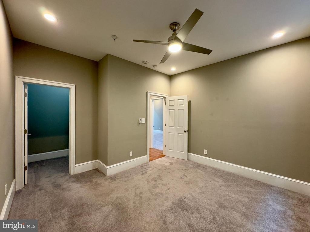 7 W Mulberry Street - Photo 13