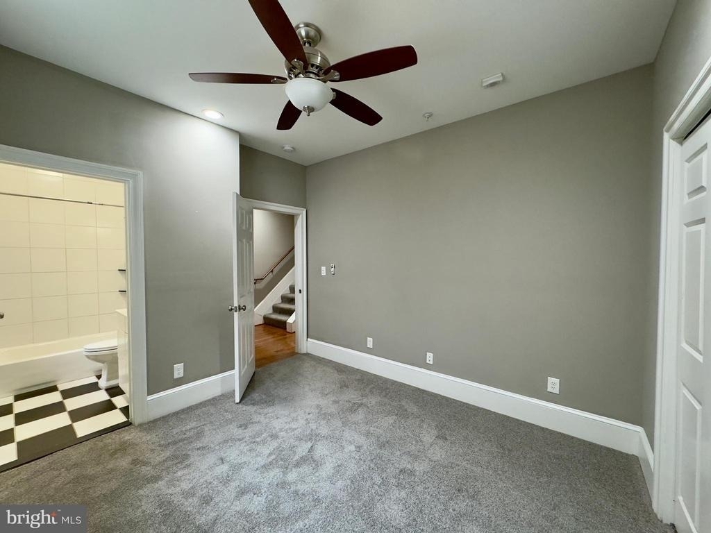7 W Mulberry Street - Photo 10