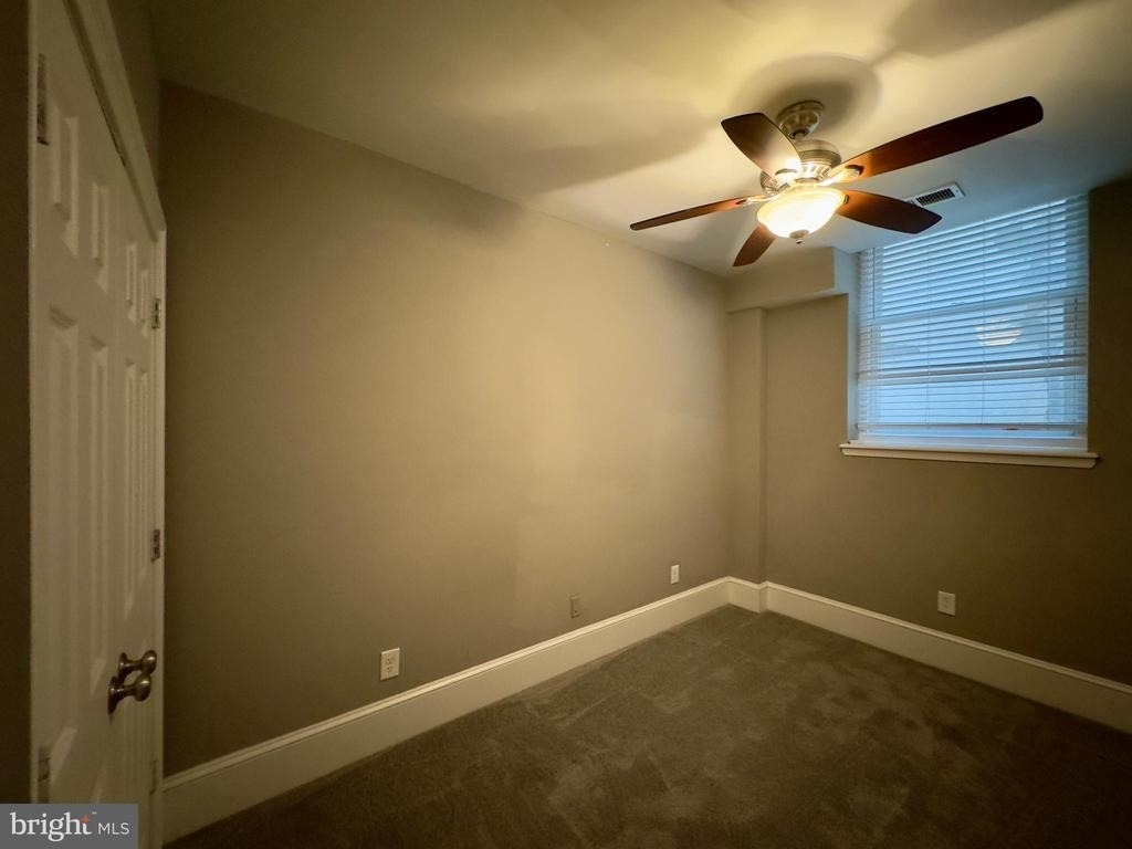7 W Mulberry Street - Photo 18