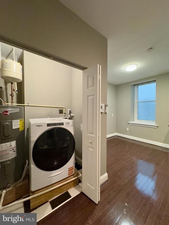 208 E Redwood Street - Photo 3