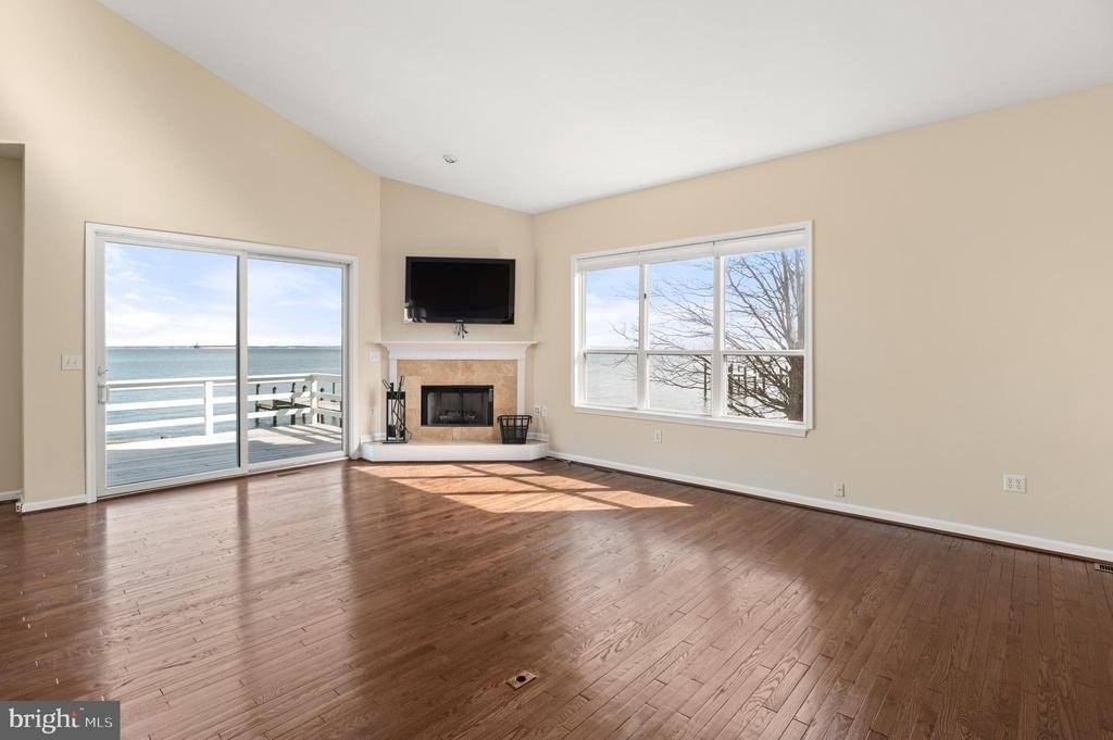 3563 Narragansett Avenue - Photo 9
