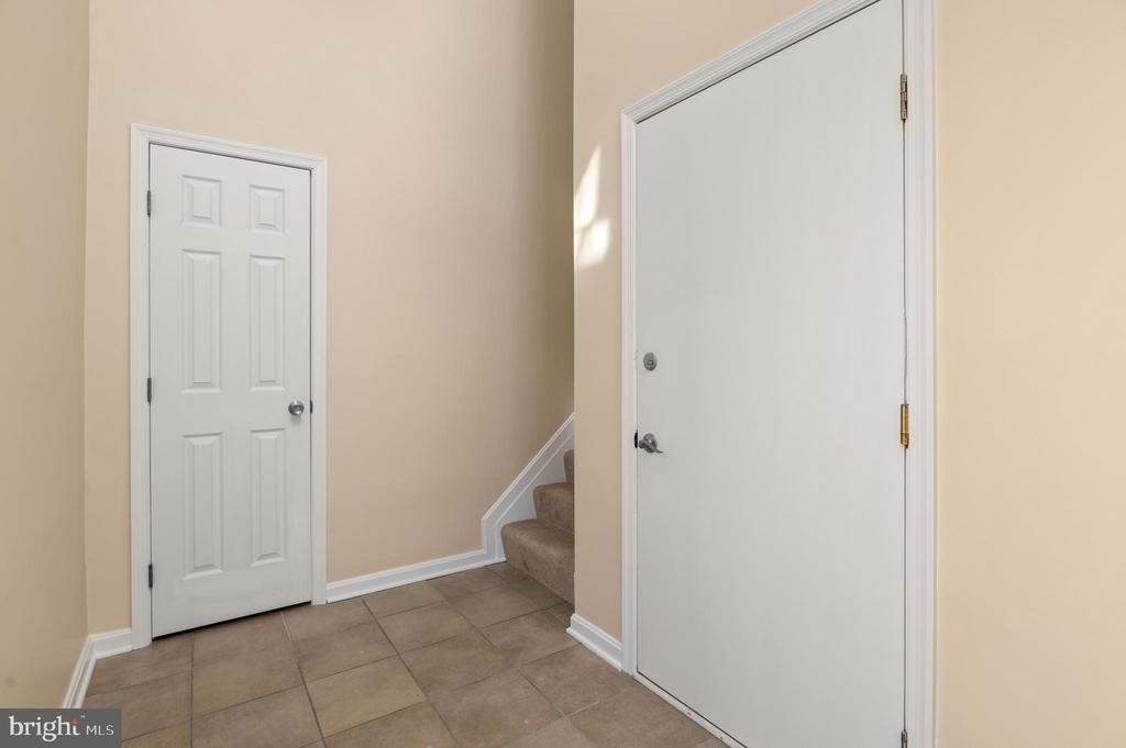 3563 Narragansett Avenue - Photo 7