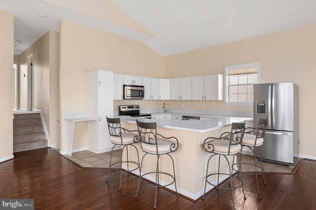 3563 Narragansett Avenue - Photo 11