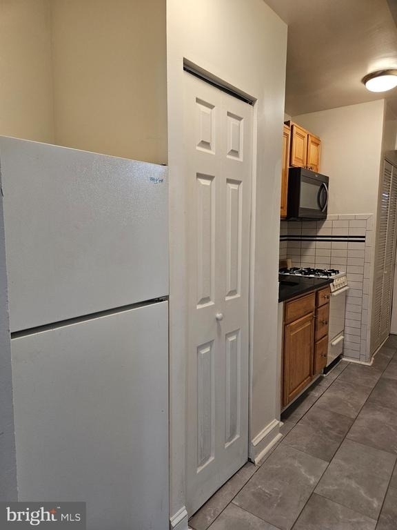 1722 H Street Ne - Photo 2