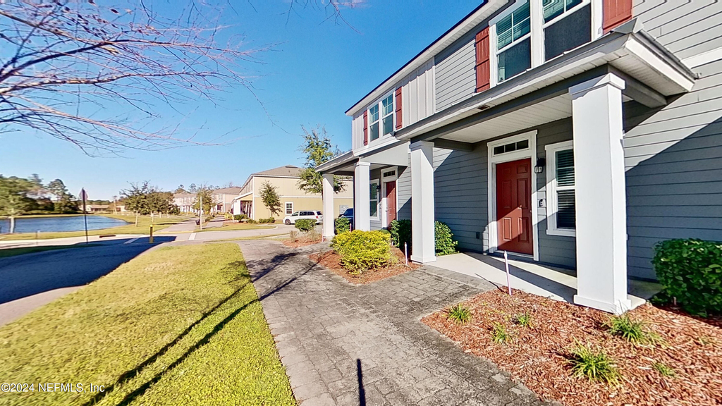 86624 Mainline Road - Photo 1