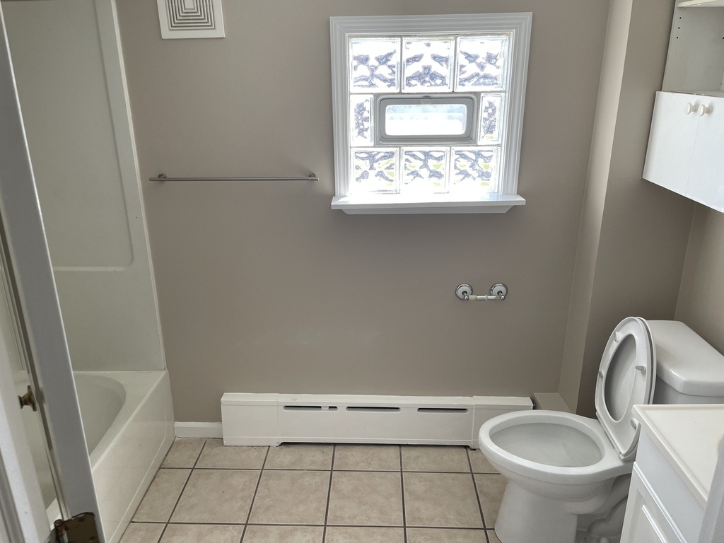 714 Broadway Avenue - Photo 14