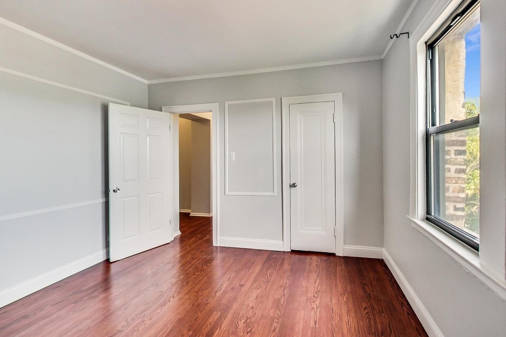 5655 N Spaulding Avenue - Photo 21
