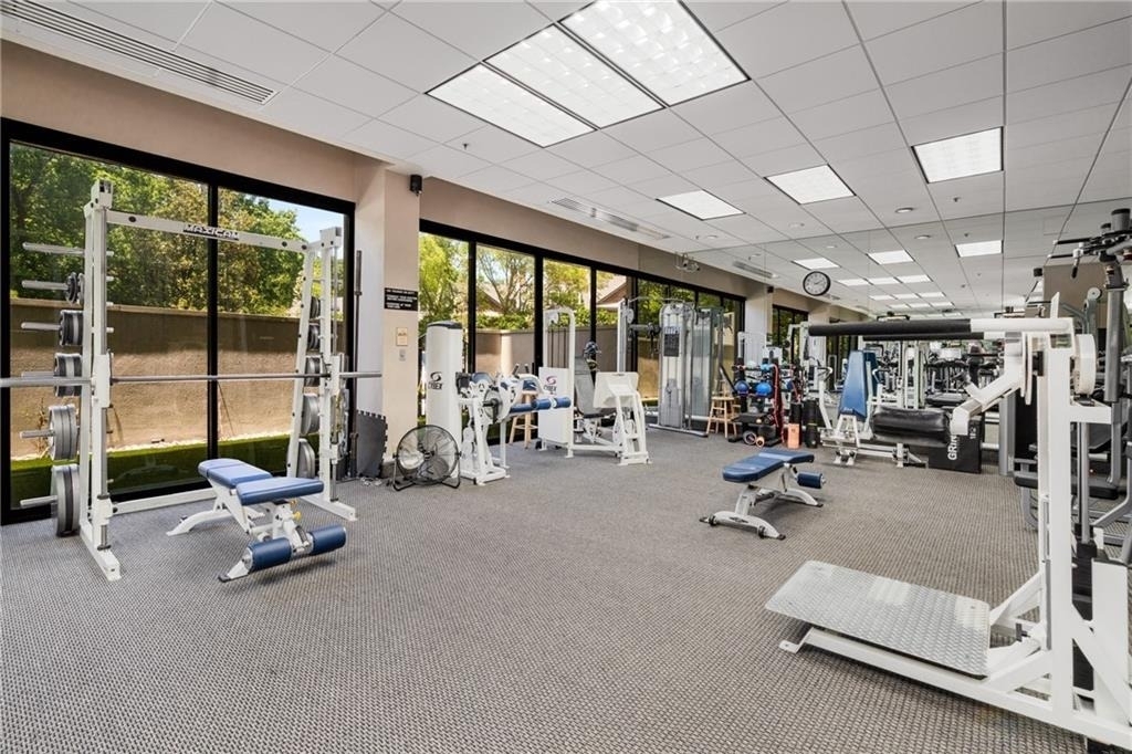 2660 Peachtree Road Nw - Photo 28