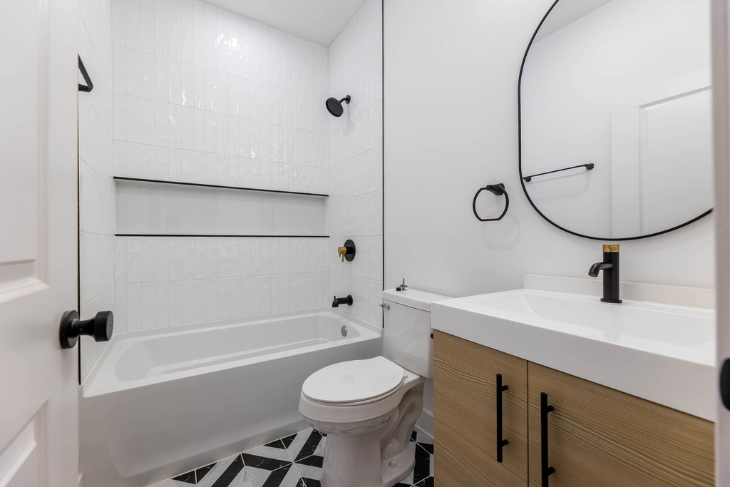 243 W 74th Street - Photo 9