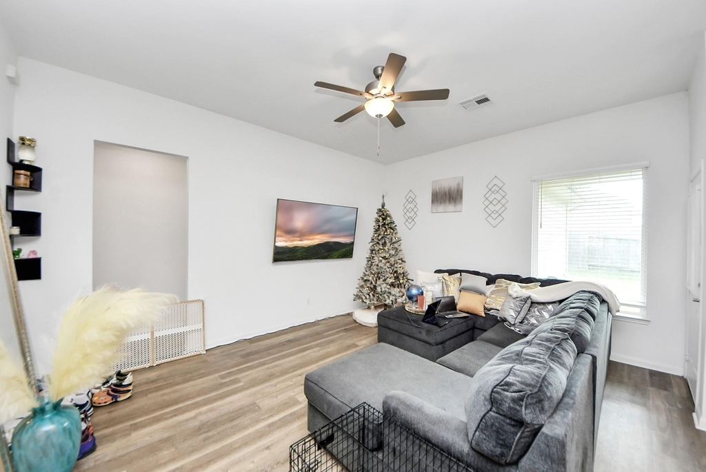 9447 Klein Lane - Photo 9