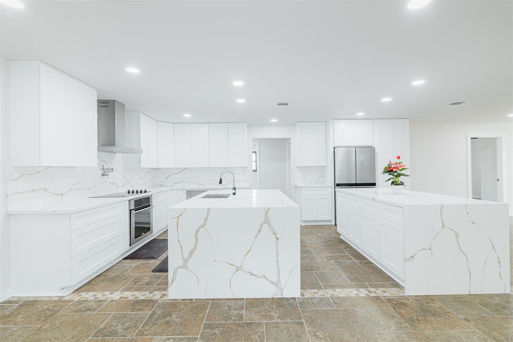 10055 Larston Street - Photo 4