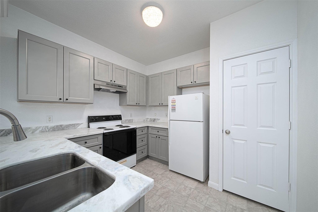 1330 Old Spanish Trail - Photo 10