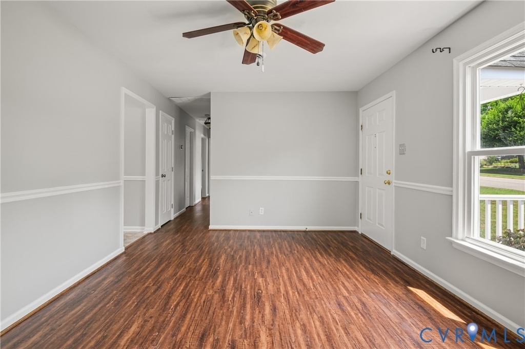 5712 Sara Kay Drive - Photo 8