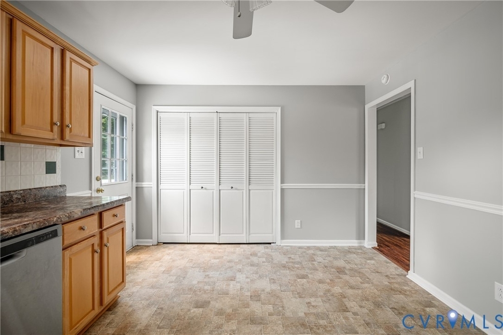 5712 Sara Kay Drive - Photo 14