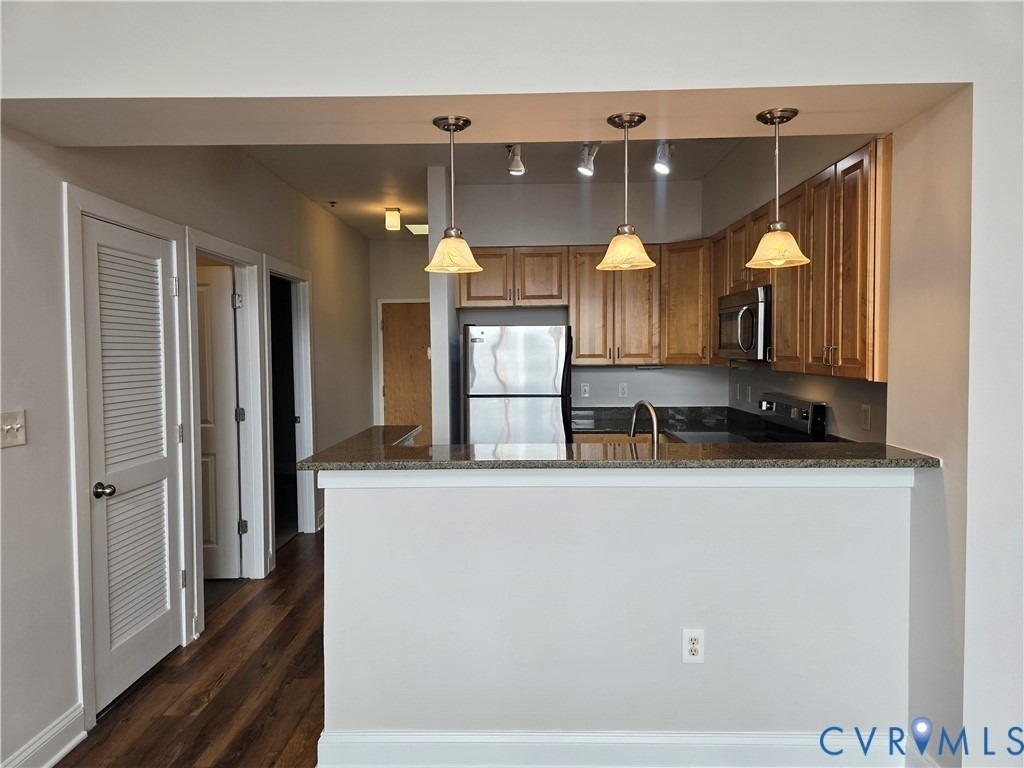 1333 W Broad Street - Photo 9