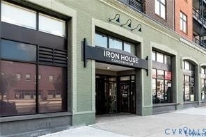 1333 W Broad Street - Photo 0