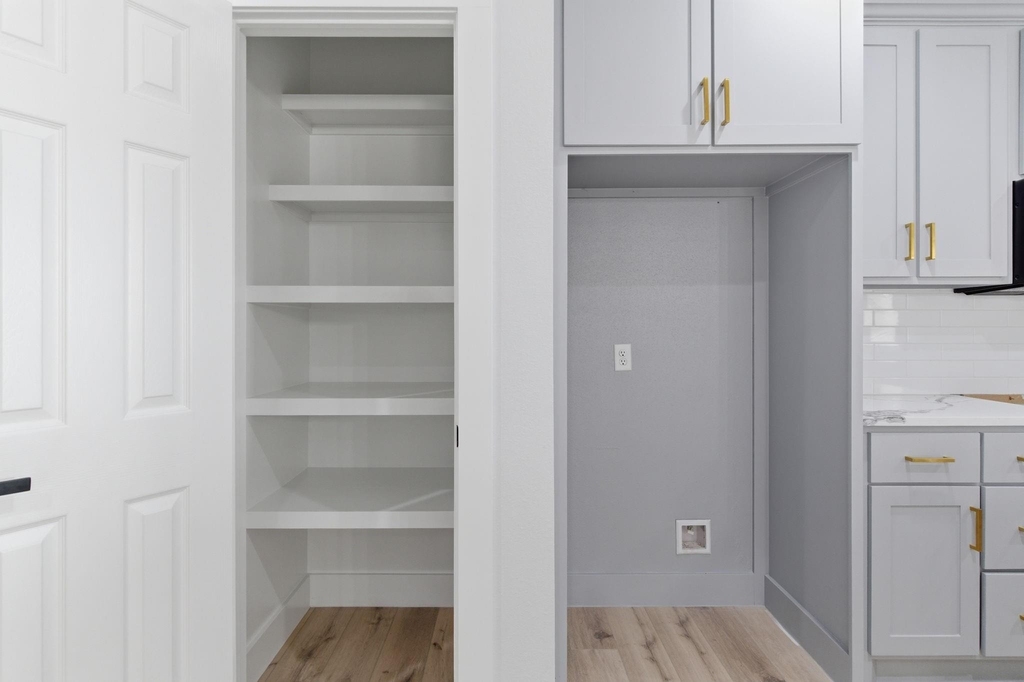 7040 Kinney Street - Photo 27