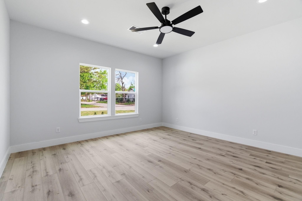 7040 Kinney Street - Photo 25