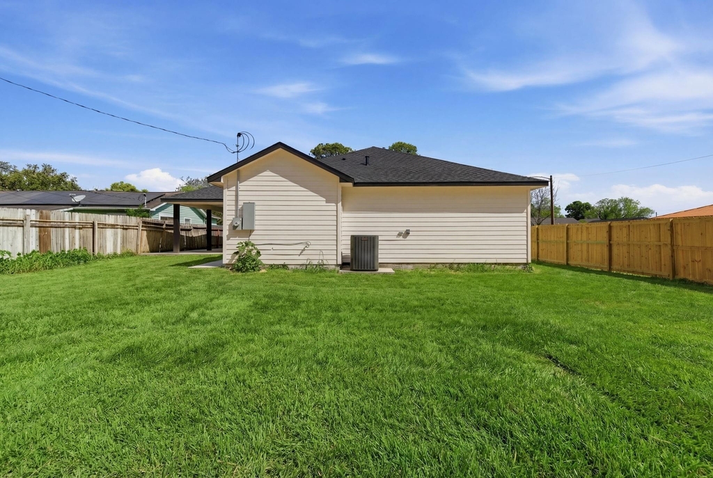 7040 Kinney Street - Photo 43