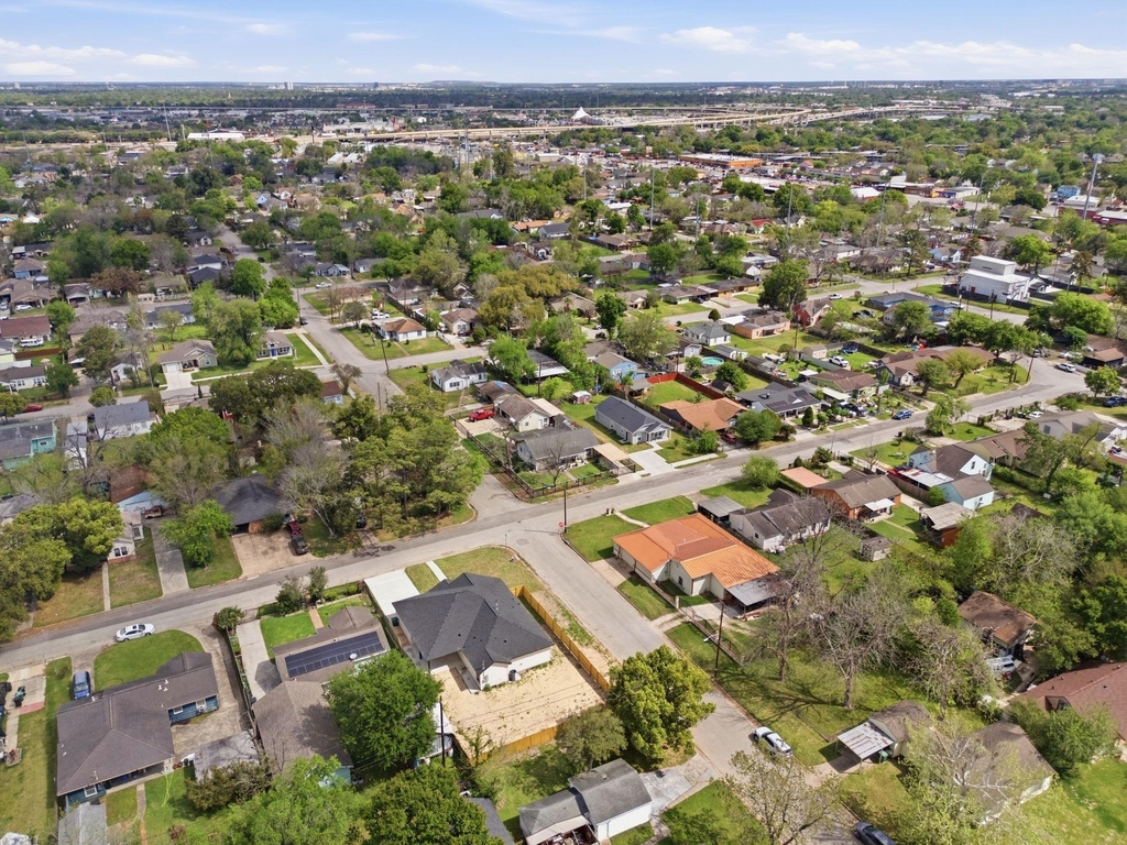 7040 Kinney Street - Photo 42