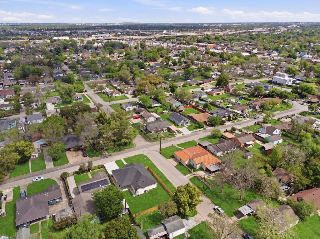 7040 Kinney Street - Photo 41