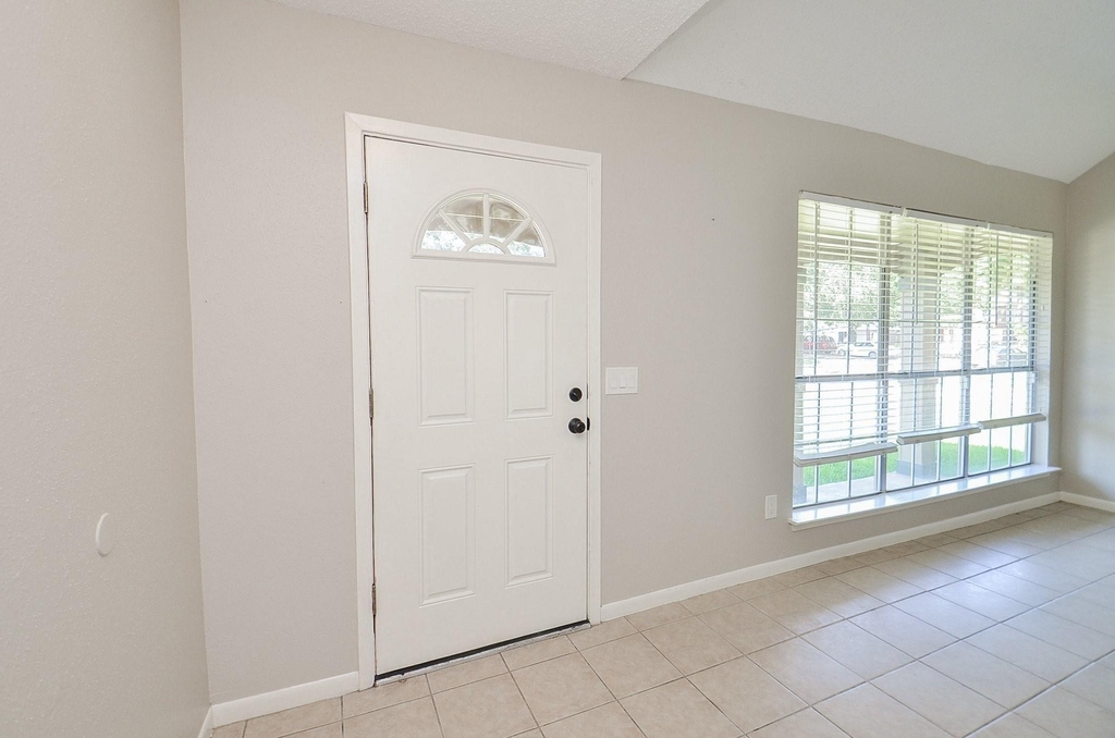 22630 Powell House - Photo 2